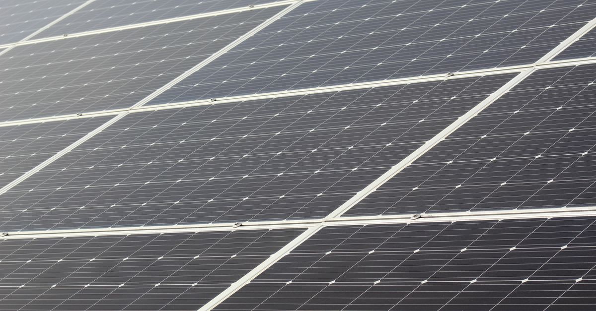 Using Advanced Tools for Precise Solar Panel Placement